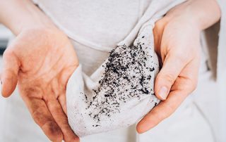 Removing mud and dirt stains